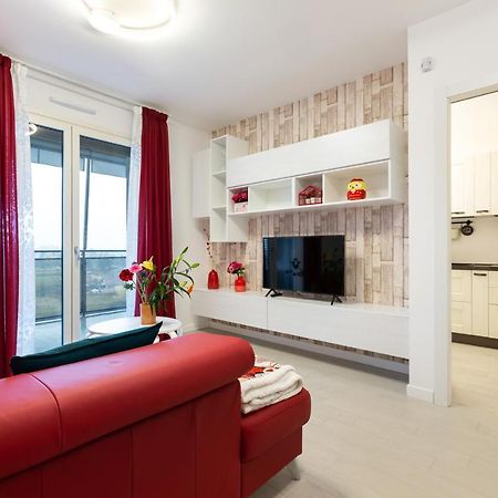 Апартаменты Fiera Milano Flat With Garage Экстерьер фото