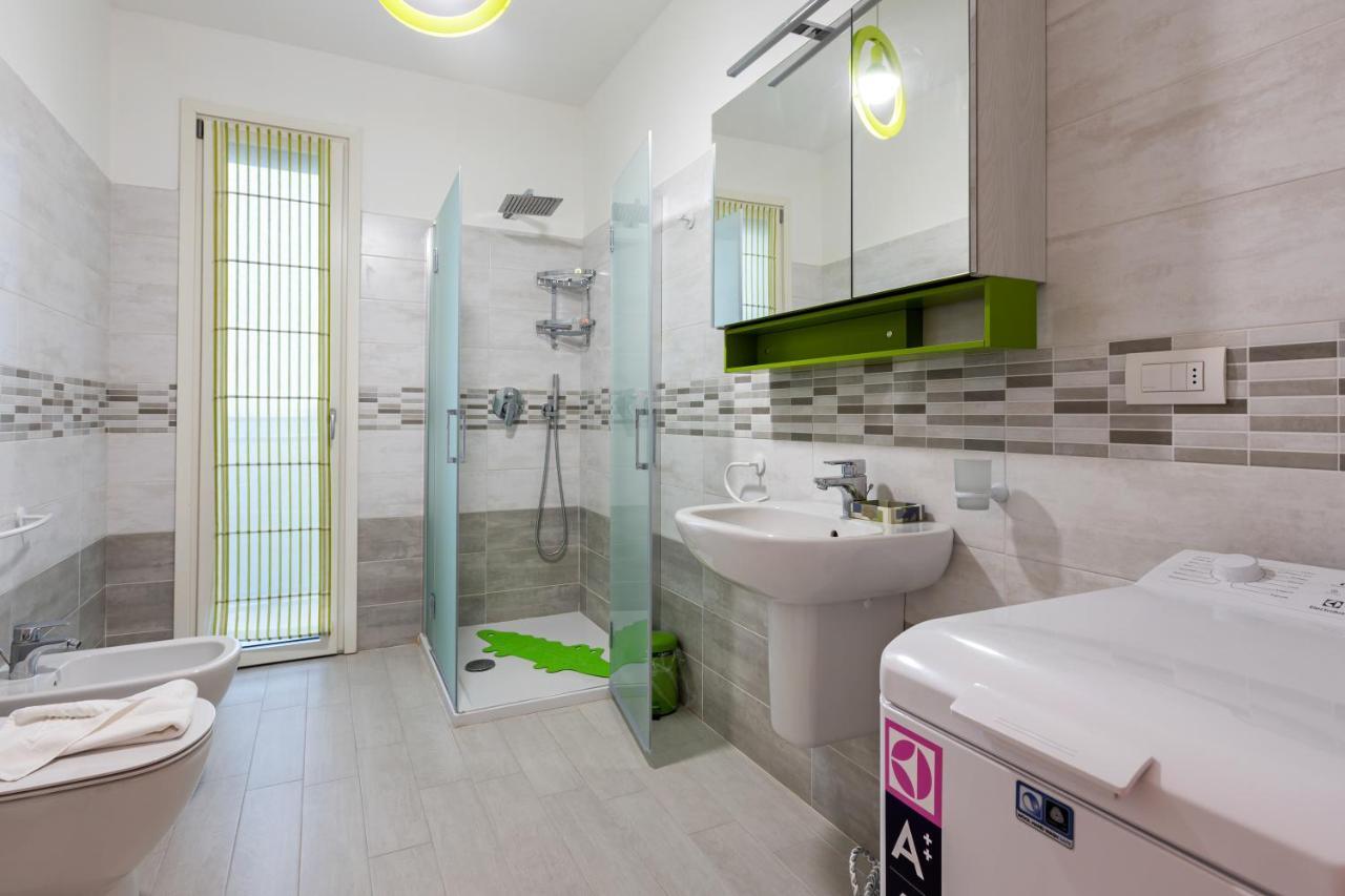 Апартаменты Fiera Milano Flat With Garage Экстерьер фото