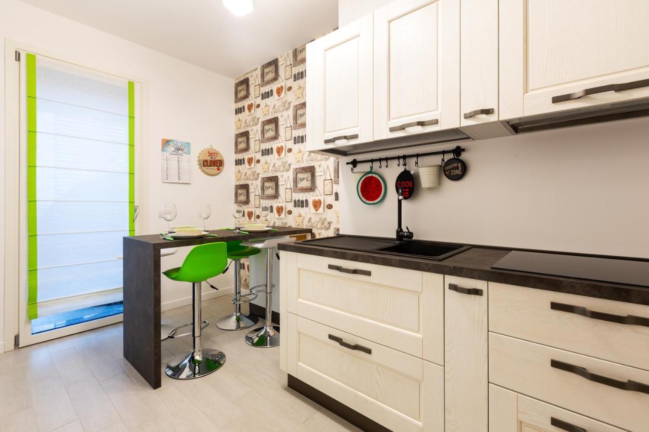 Апартаменты Fiera Milano Flat With Garage Экстерьер фото